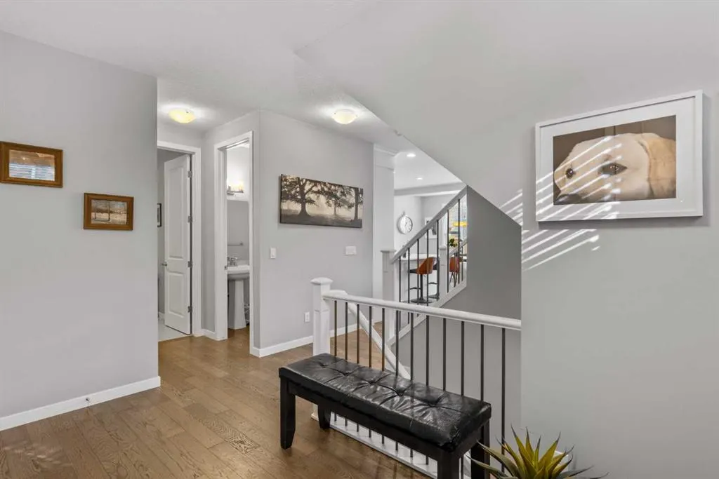 240 Cranbrook Circle SE