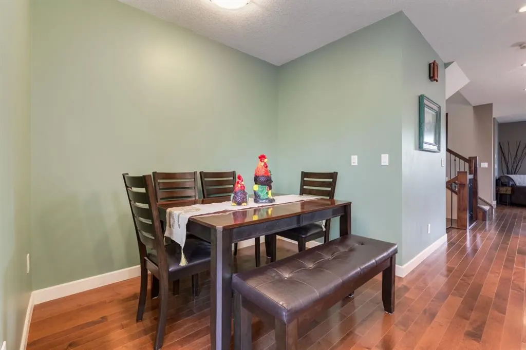 6616 Bowness Road NW