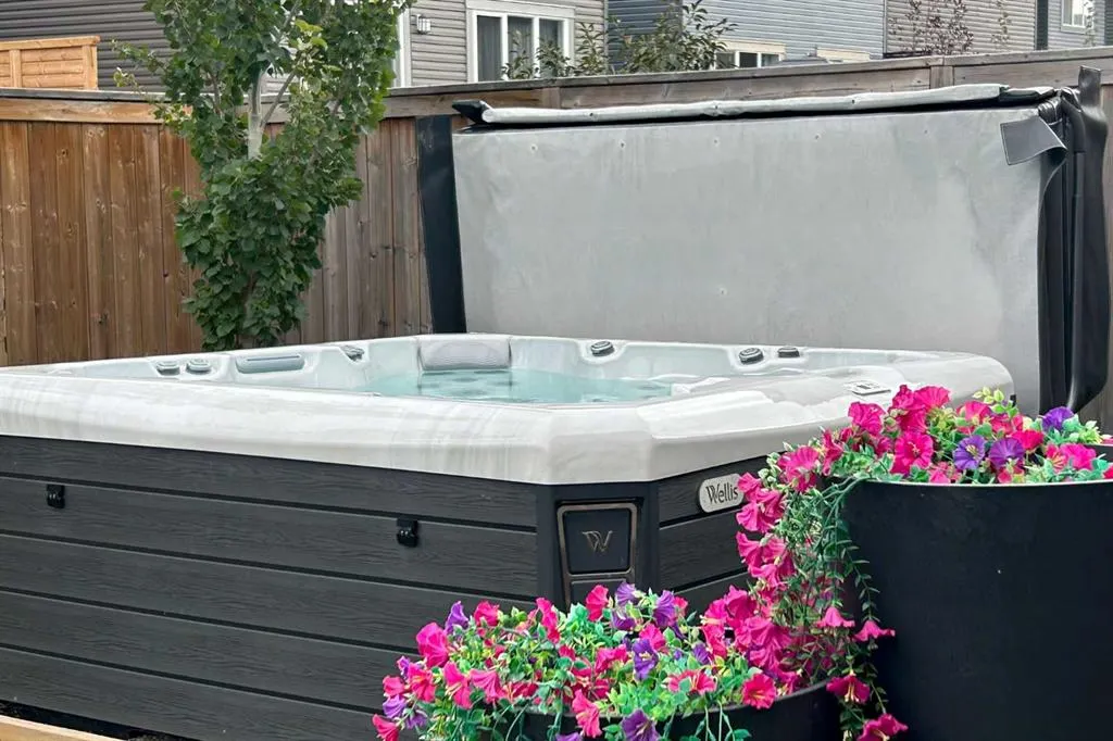 68 Thoroughbred Boulevard