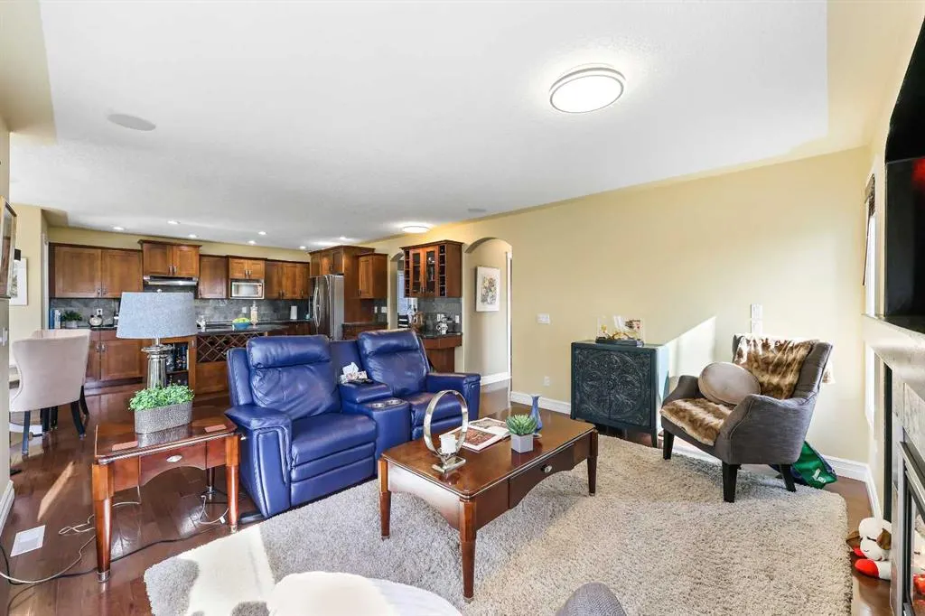 5619 Coach Hill Road SW