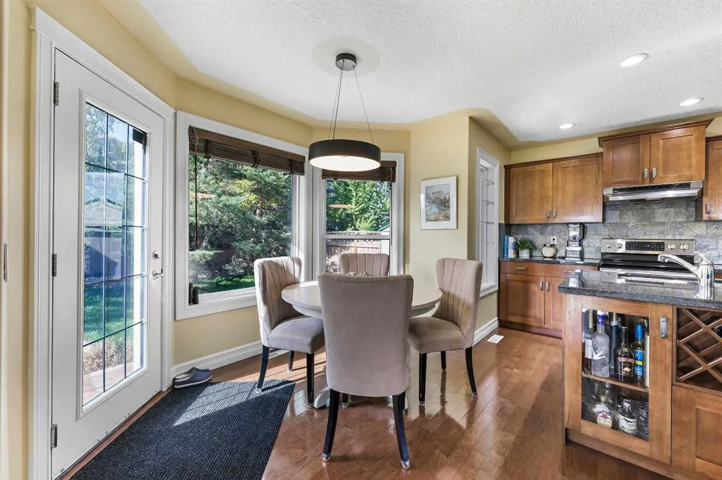 5619 Coach Hill Road SW