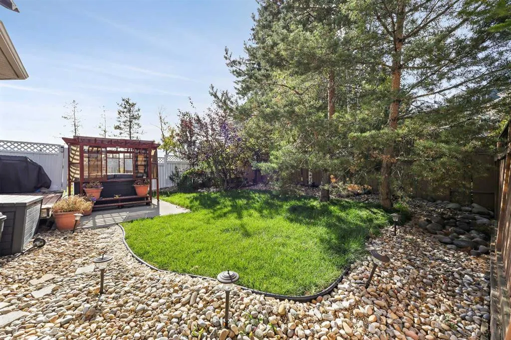 5619 Coach Hill Road SW