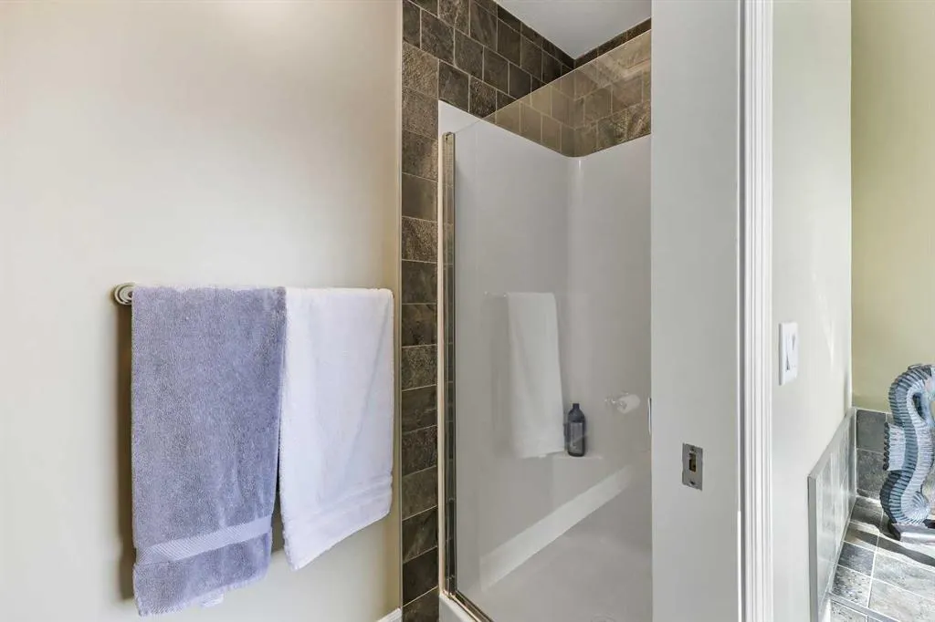 5619 Coach Hill Road SW