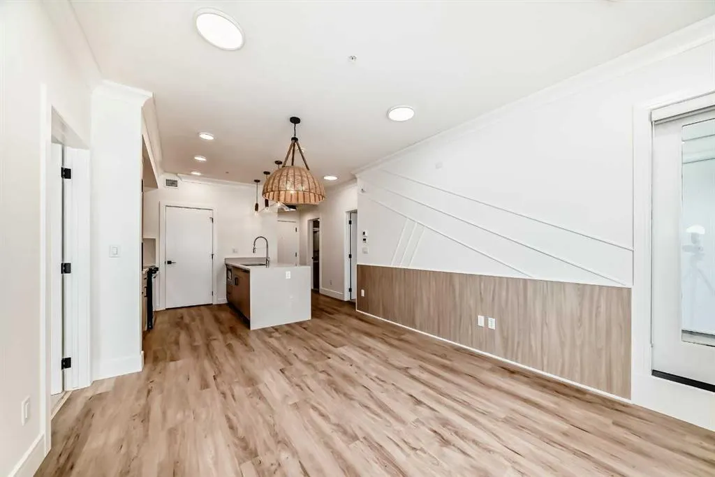 4270 Norford Avenue NW, #1319