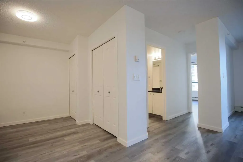 1111 6 Avenue SW, #606