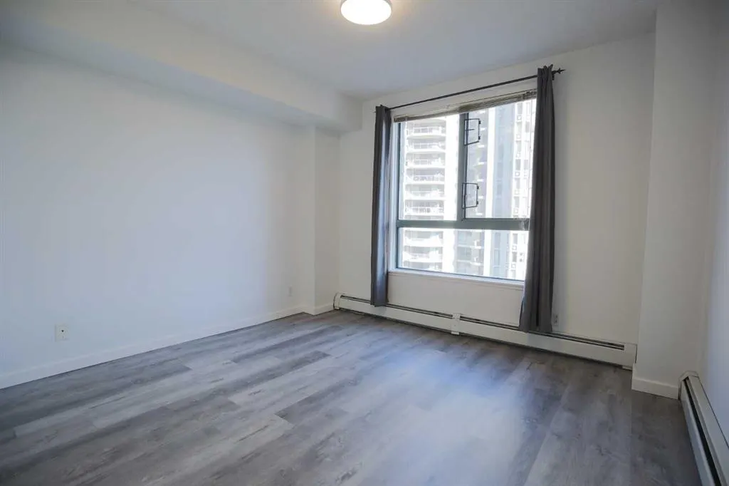 1111 6 Avenue SW, #606