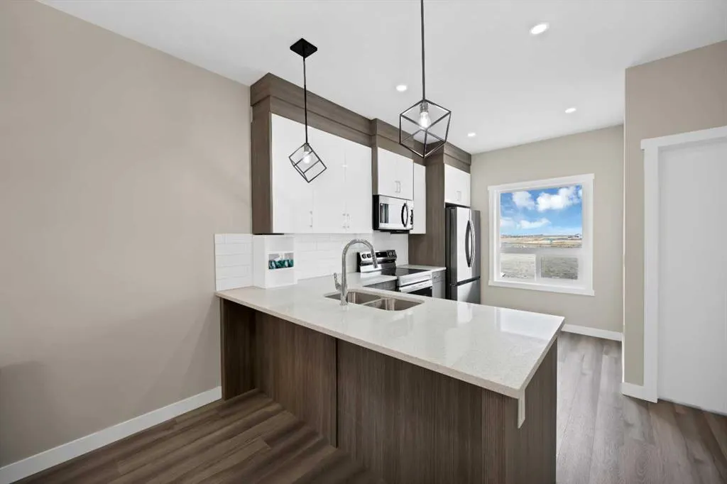 612 Red Sky Villas NE