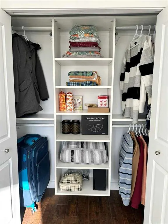 607 17 Avenue NW, #205