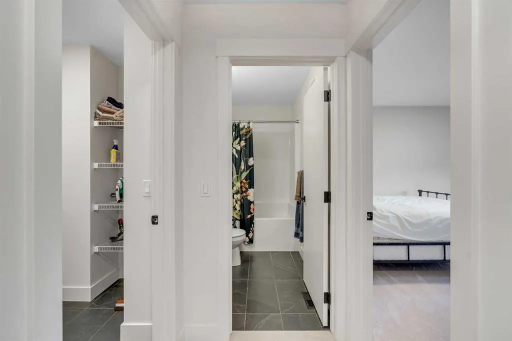 941 Cobblemore Common SW