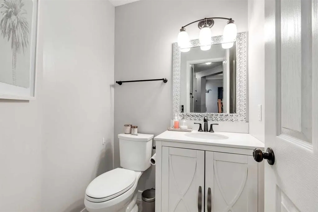 29 Douglas Woods Gardens SE