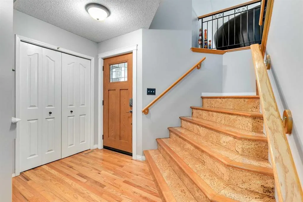 29 Douglas Woods Gardens SE