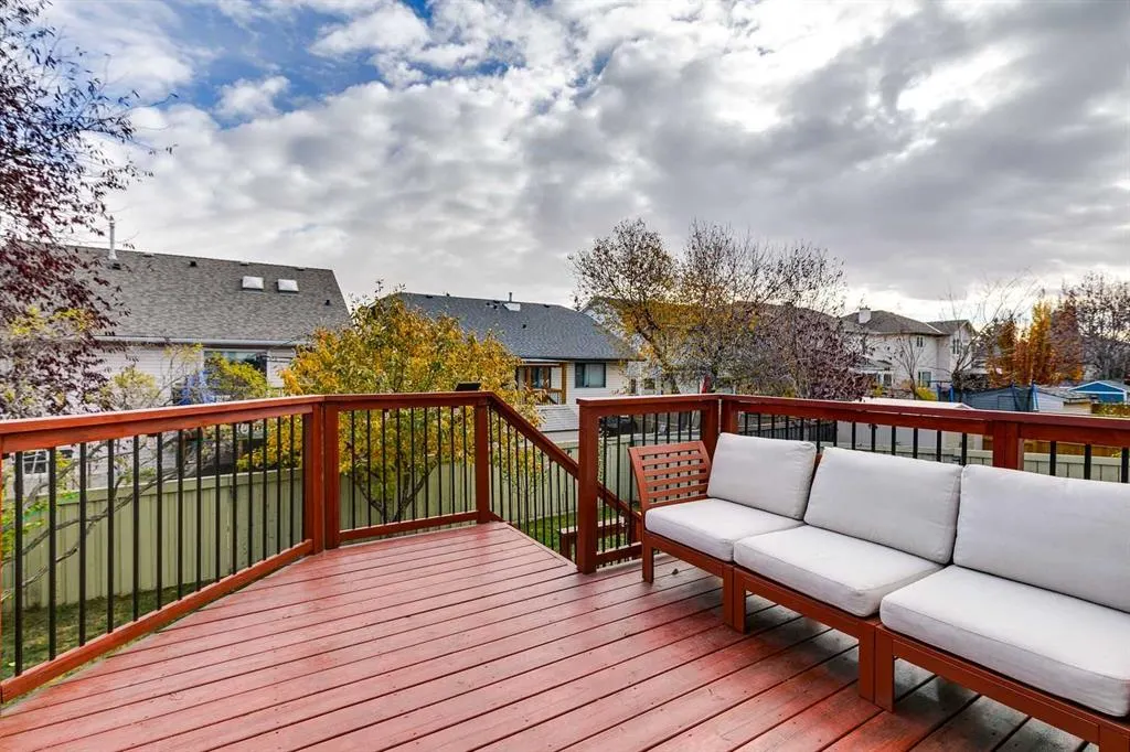 29 Douglas Woods Gardens SE