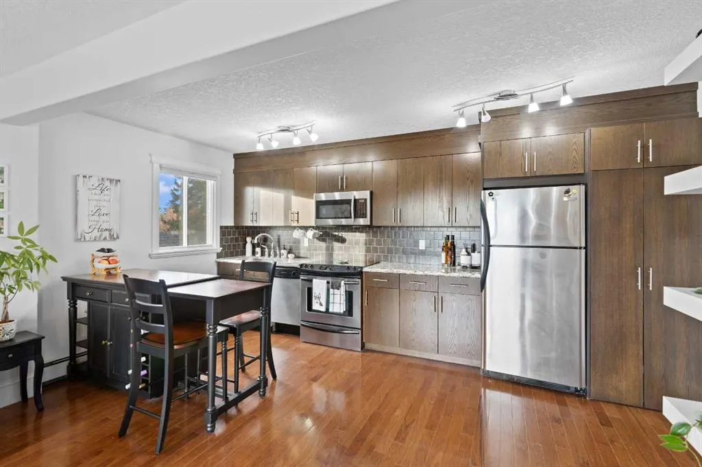 525 22 Avenue SW, #403