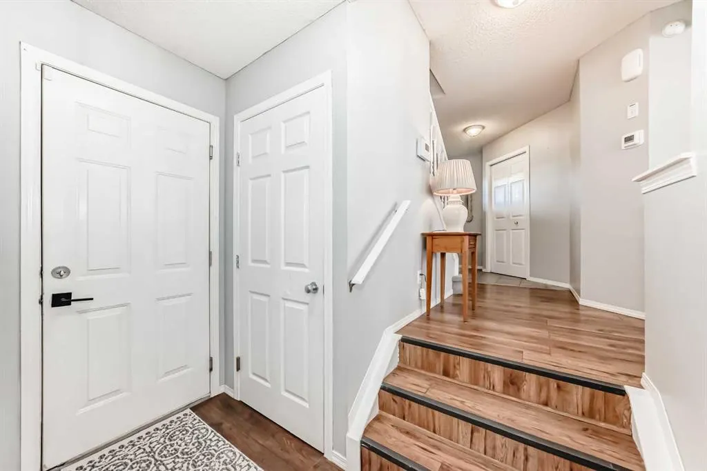 344 Copperfield Boulevard SE