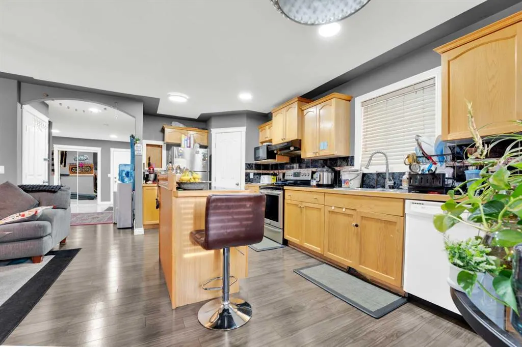 185 Tarawood Place NE