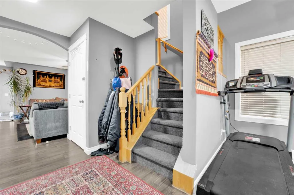 185 Tarawood Place NE