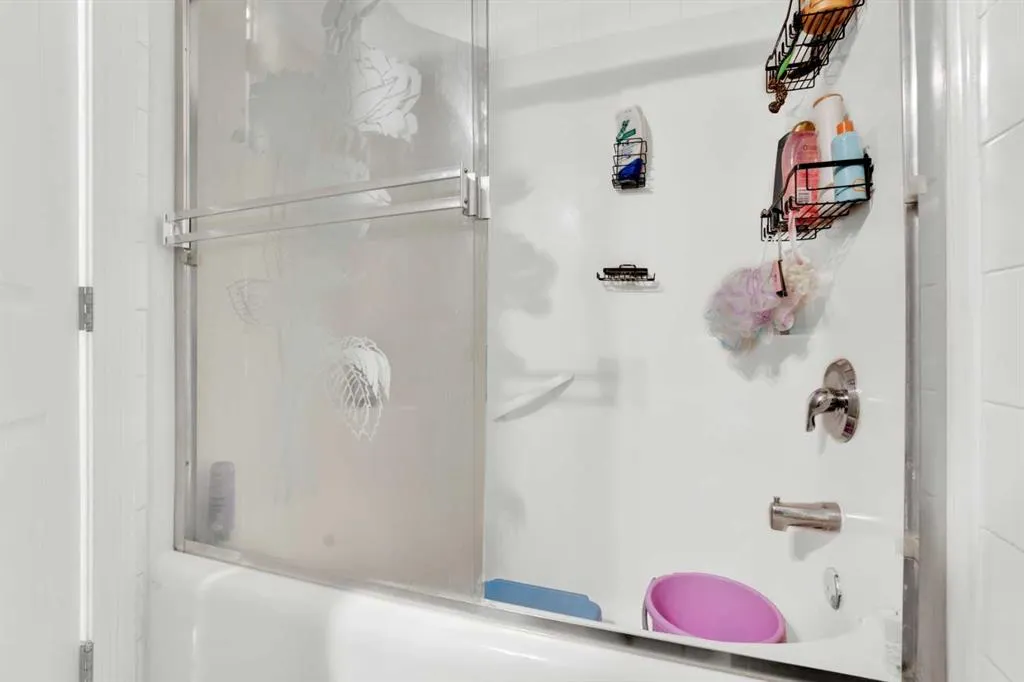 185 Tarawood Place NE