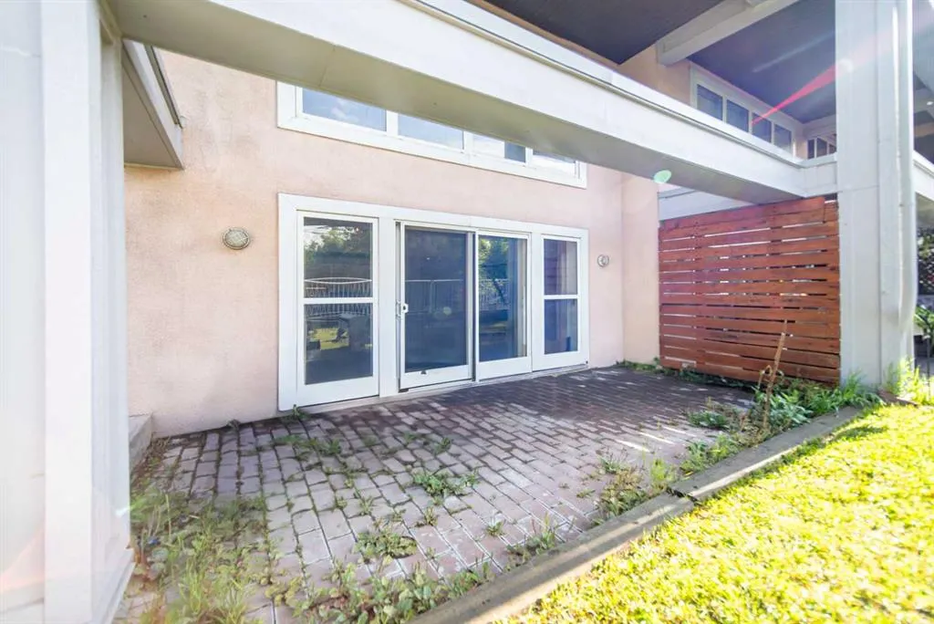 1505 27 Avenue SW, #102