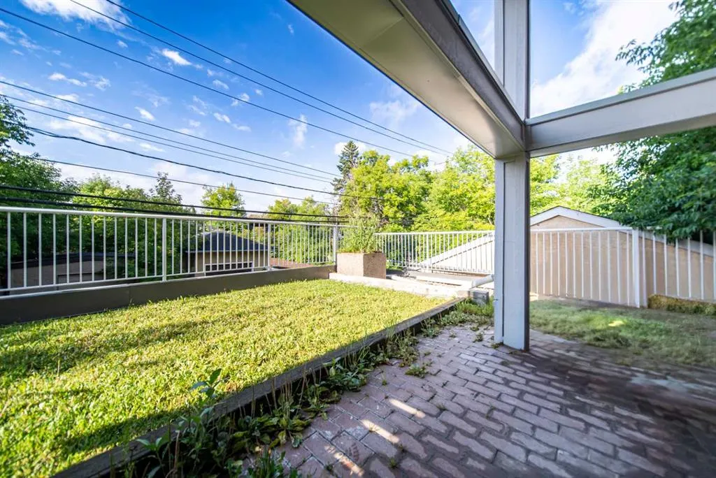 1505 27 Avenue SW, #102