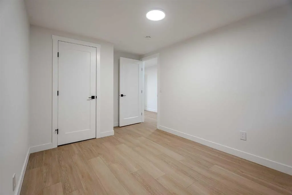 1024 Hunterston Place NW