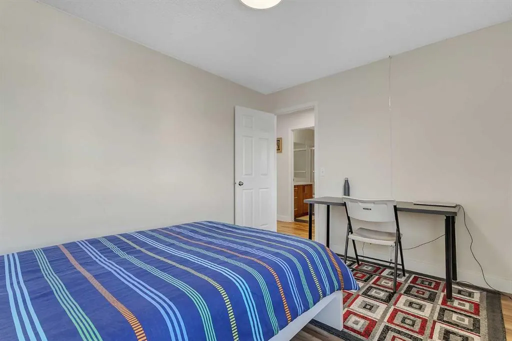 53 Martha's Haven Green NE