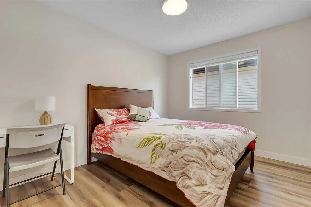 53 Martha's Haven Green NE