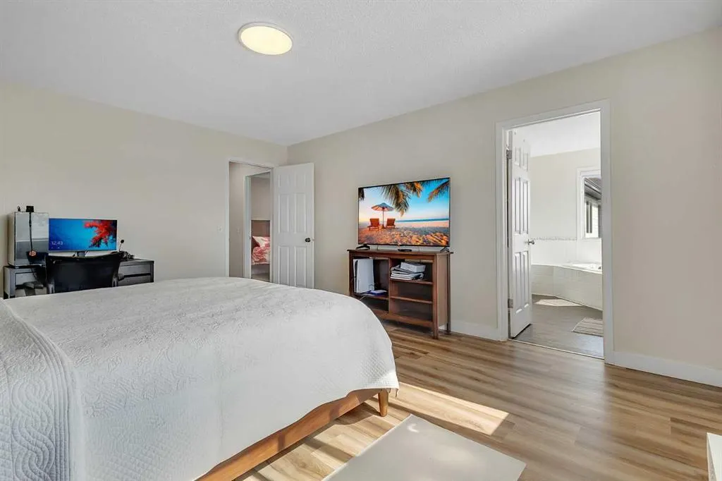 53 Martha's Haven Green NE