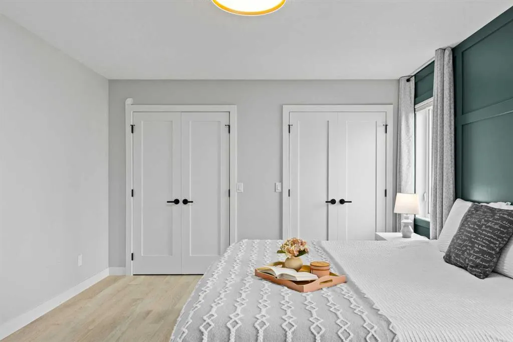 12 Mckenzie Lake Crescent SE