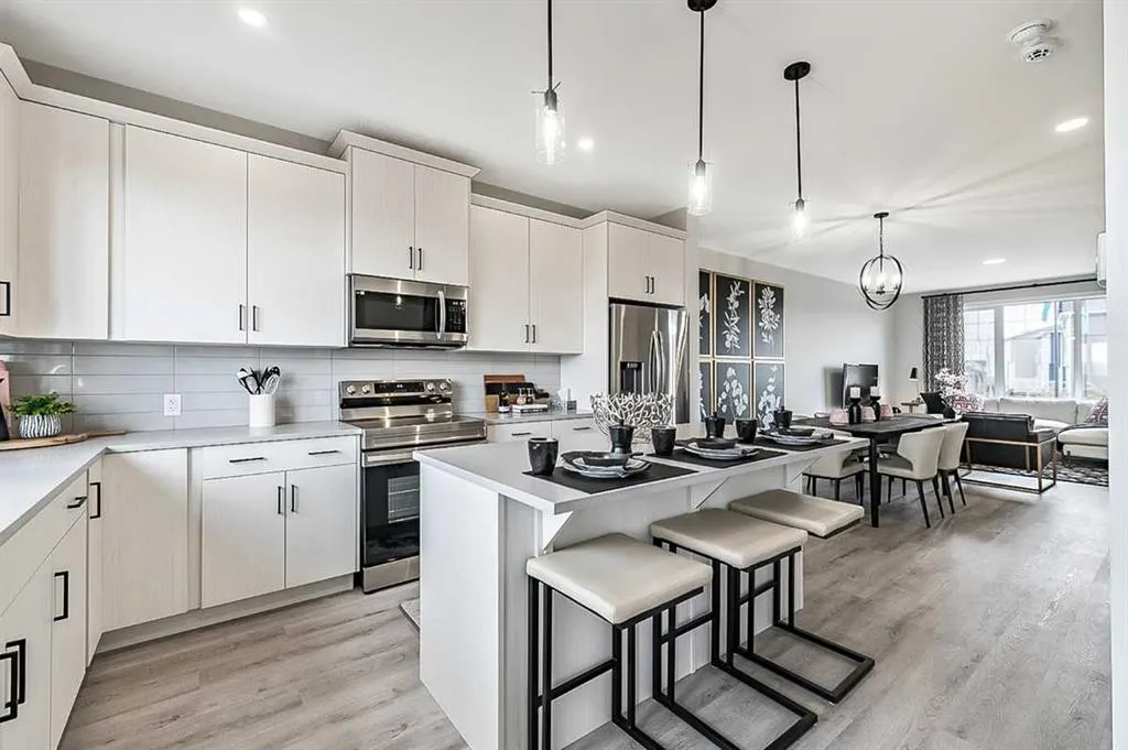 1277 Alpine Avenue SW