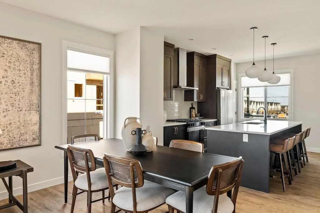 15030 Centre Street NE