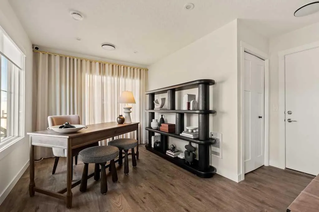 15030 Centre Street NE