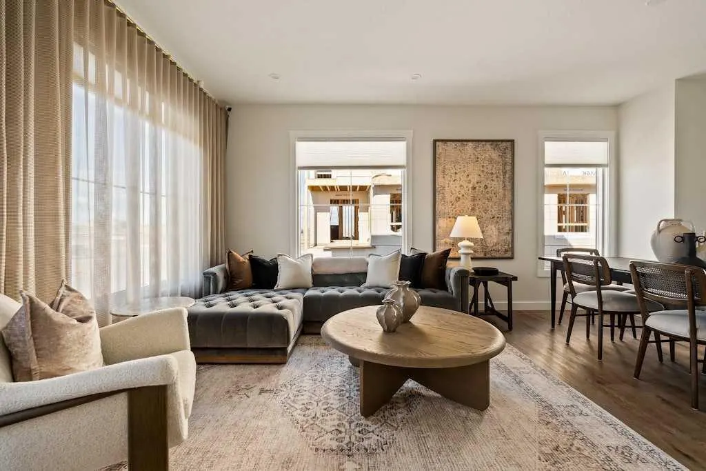 15030 Centre Street NE