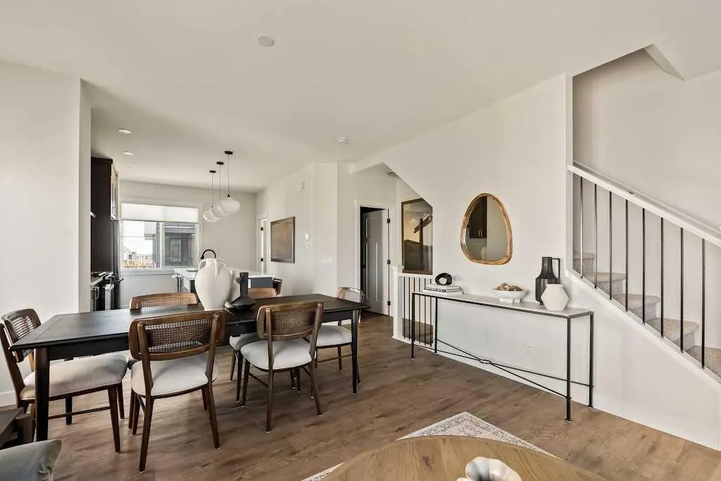 15030 Centre Street NE