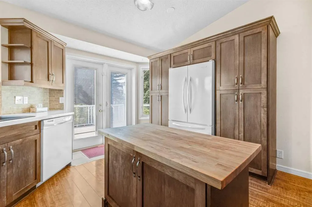 968 Citadel Drive NW