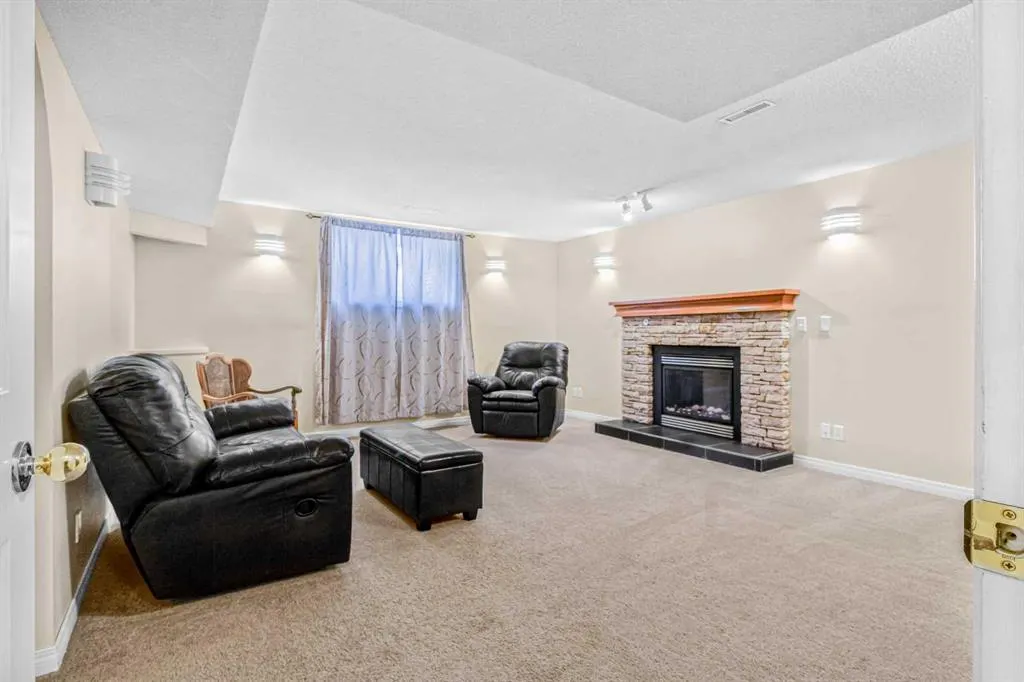 968 Citadel Drive NW