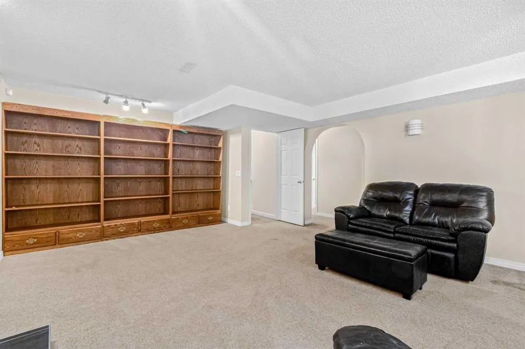 968 Citadel Drive NW