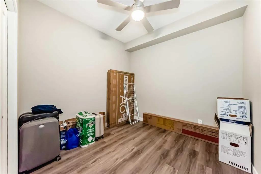 40 Walgrove Walk SE, #207