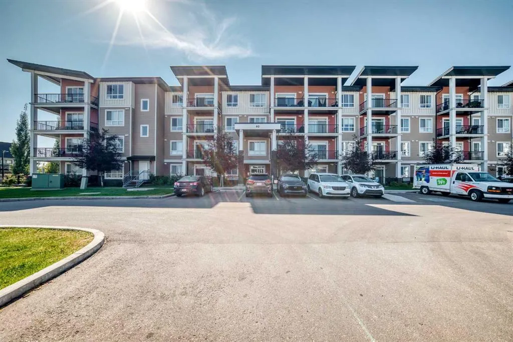 40 Walgrove Walk SE, #207