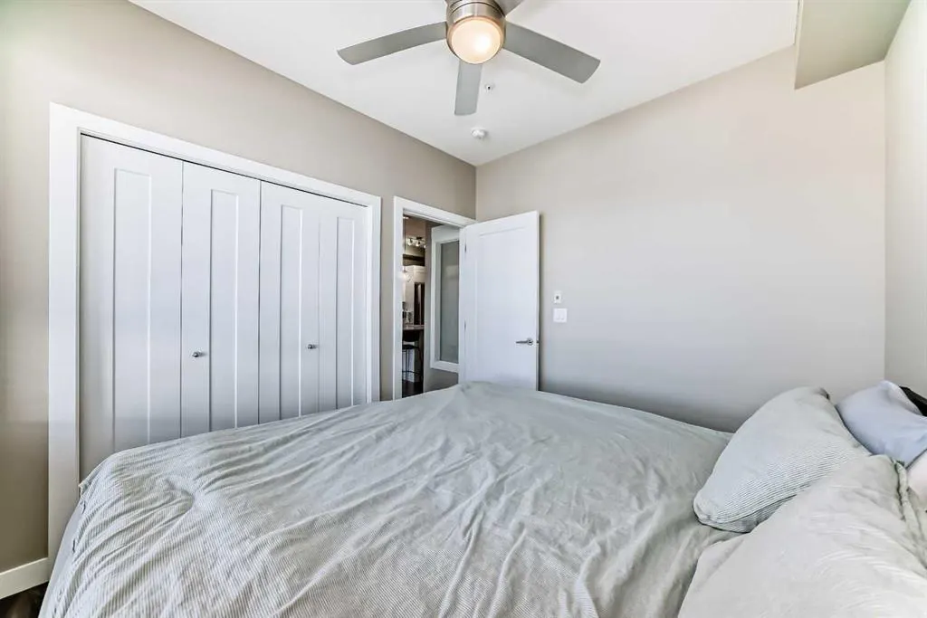 40 Walgrove Walk SE, #207