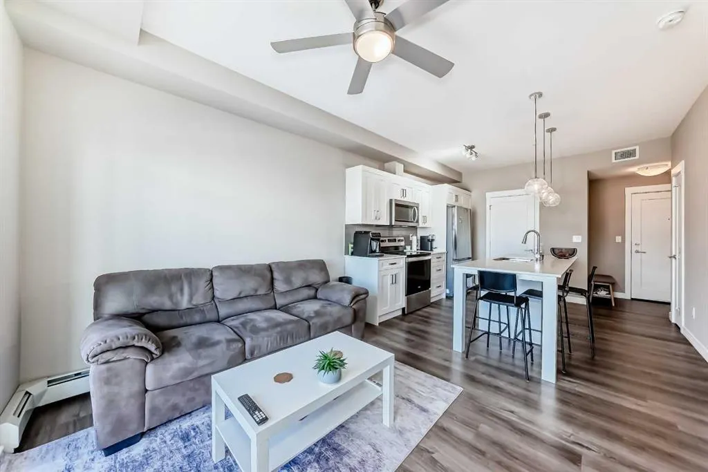 40 Walgrove Walk SE, #207