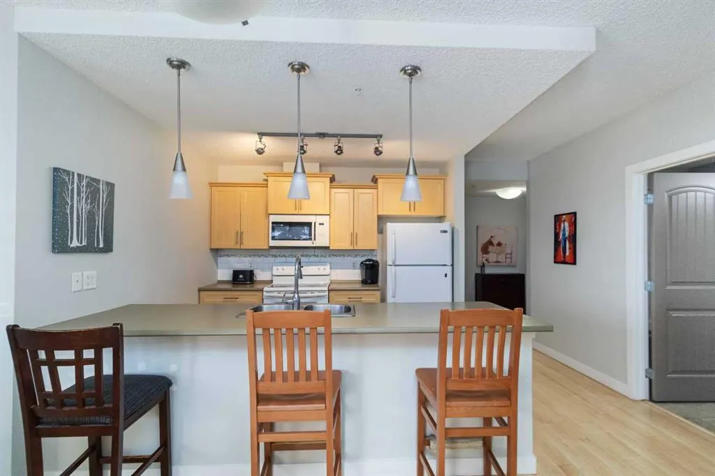 204 Sparrow Hawk Drive, #2104