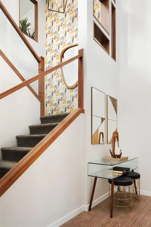 57 Creekside Avenue SW