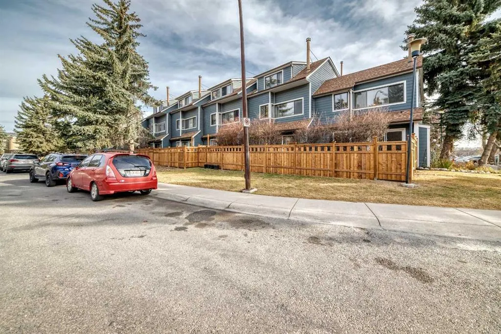 208 Grier Terrace NE, #1