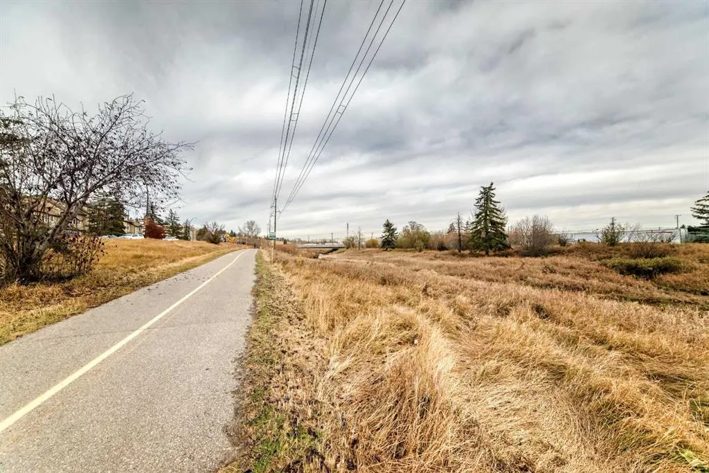 208 Grier Terrace NE, #1