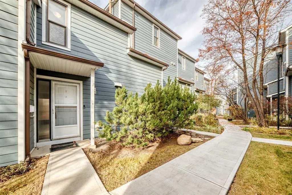 208 Grier Terrace NE, #1