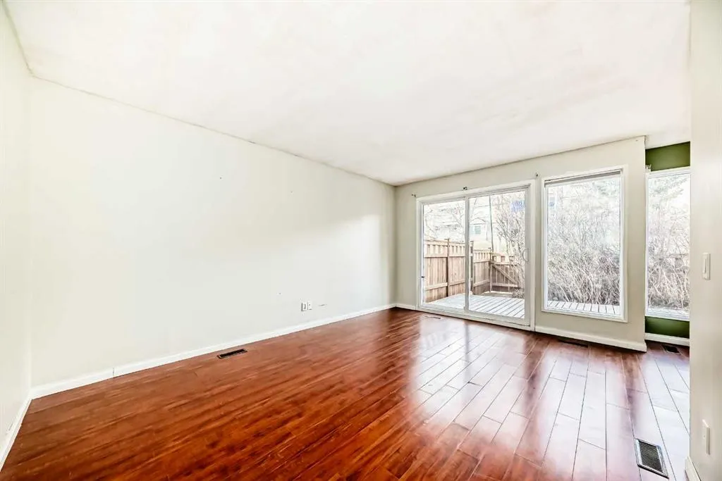 208 Grier Terrace NE, #1