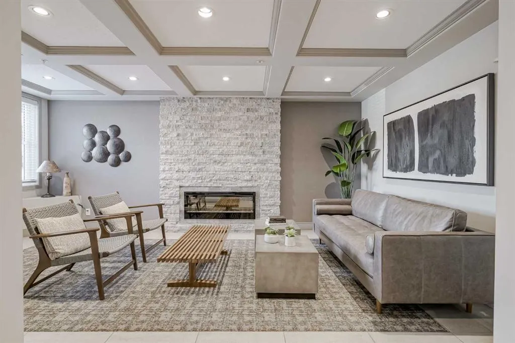 80 Greenbriar Place NW, #2208