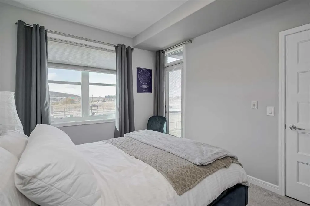 80 Greenbriar Place NW, #2208