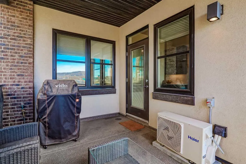 80 Greenbriar Place NW, #2208