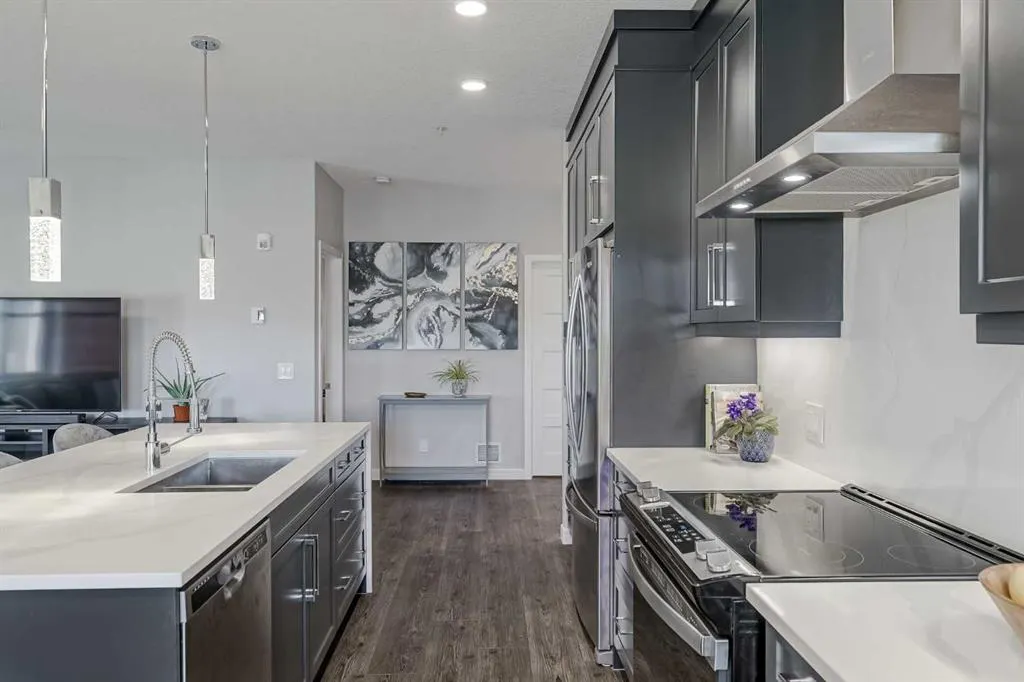 80 Greenbriar Place NW, #2208